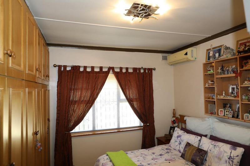 3 Bedroom Property for Sale in Isipingo Beach KwaZulu-Natal