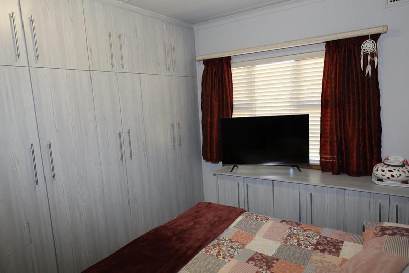 3 Bedroom Property for Sale in Isipingo Beach KwaZulu-Natal