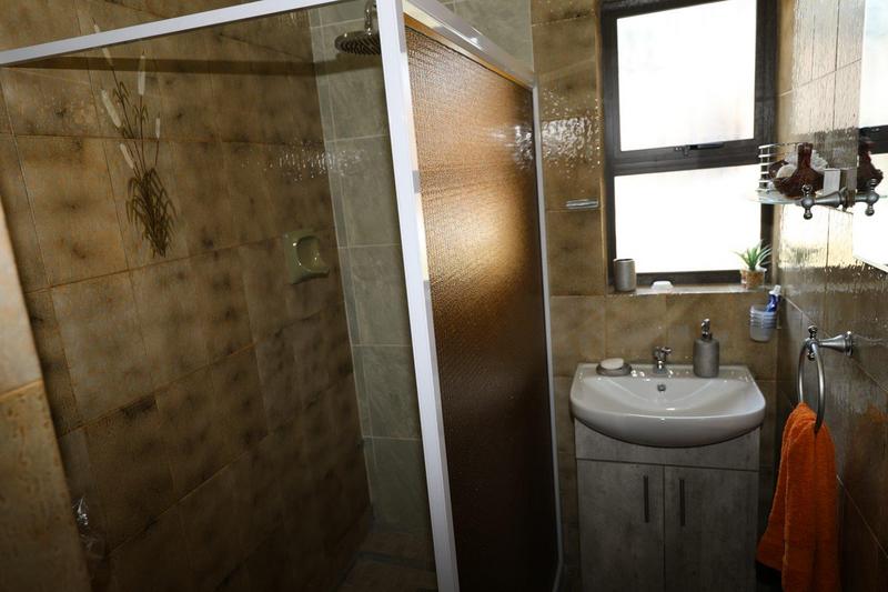 3 Bedroom Property for Sale in Isipingo Beach KwaZulu-Natal