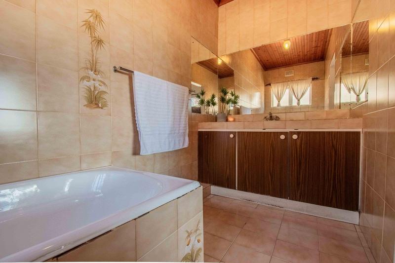 4 Bedroom Property for Sale in Reservoir Hills KwaZulu-Natal