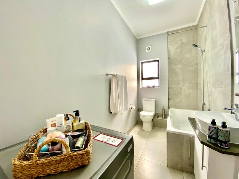 2 Bedroom Property for Sale in Hillcrest Park KwaZulu-Natal