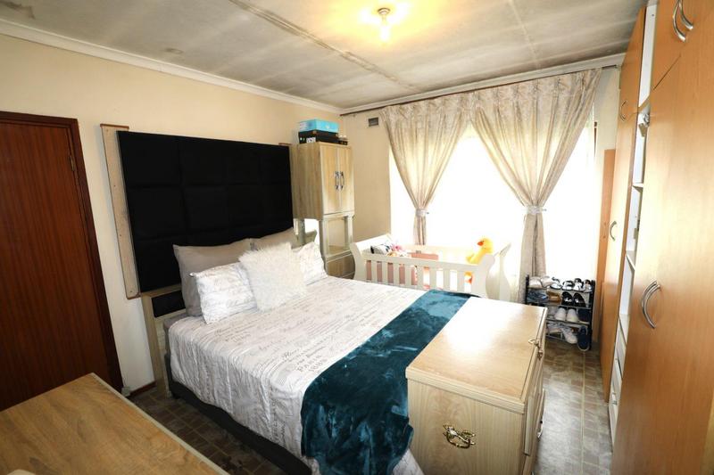 4 Bedroom Property for Sale in Motalabad KwaZulu-Natal