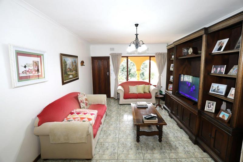 3 Bedroom Property for Sale in Waterfall KwaZulu-Natal