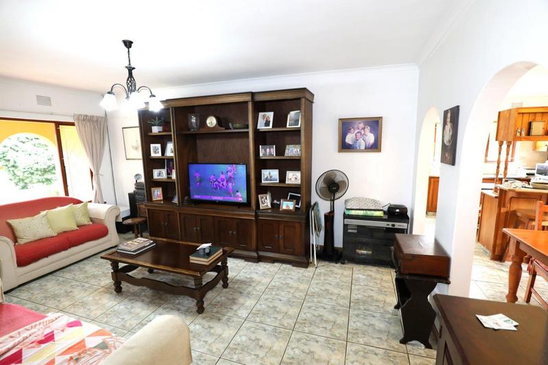 3 Bedroom Property for Sale in Waterfall KwaZulu-Natal