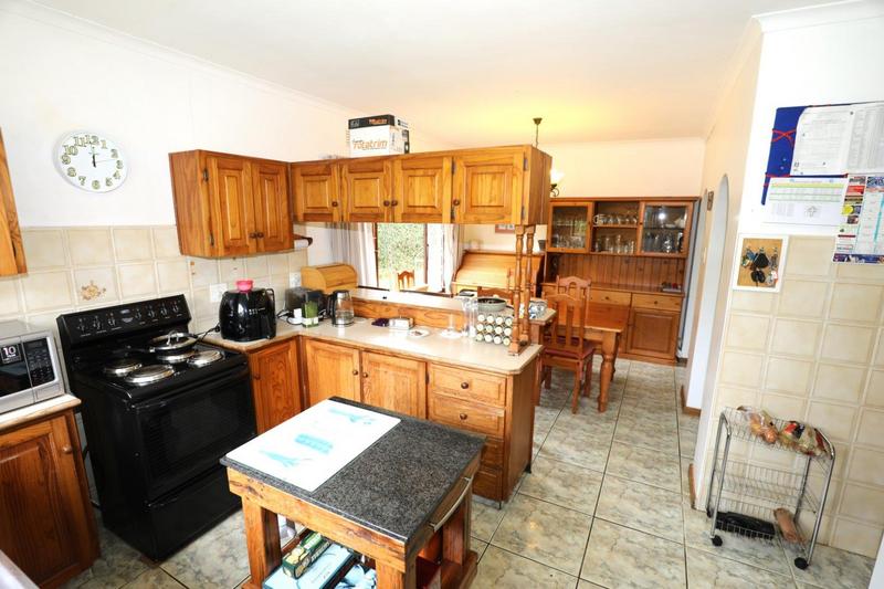 3 Bedroom Property for Sale in Waterfall KwaZulu-Natal