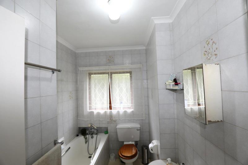 3 Bedroom Property for Sale in Waterfall KwaZulu-Natal