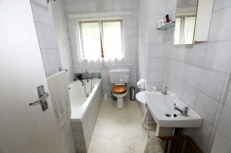 3 Bedroom Property for Sale in Waterfall KwaZulu-Natal
