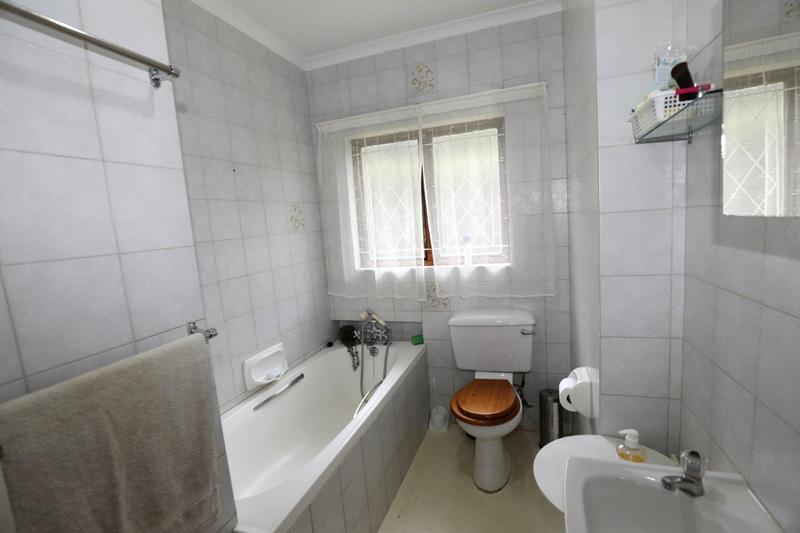 3 Bedroom Property for Sale in Waterfall KwaZulu-Natal