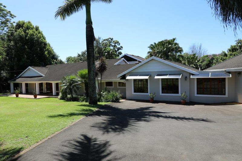 6 Bedroom Property for Sale in Winston Park KwaZulu-Natal