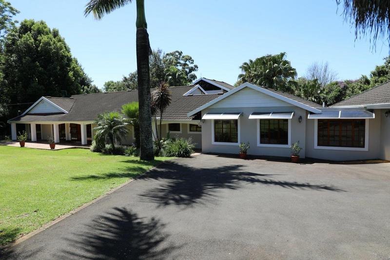 6 Bedroom Property for Sale in Winston Park KwaZulu-Natal