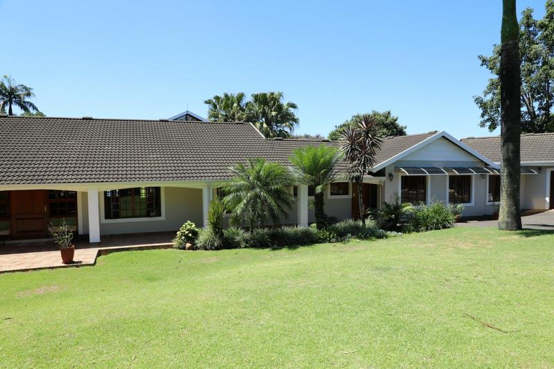 6 Bedroom Property for Sale in Winston Park KwaZulu-Natal