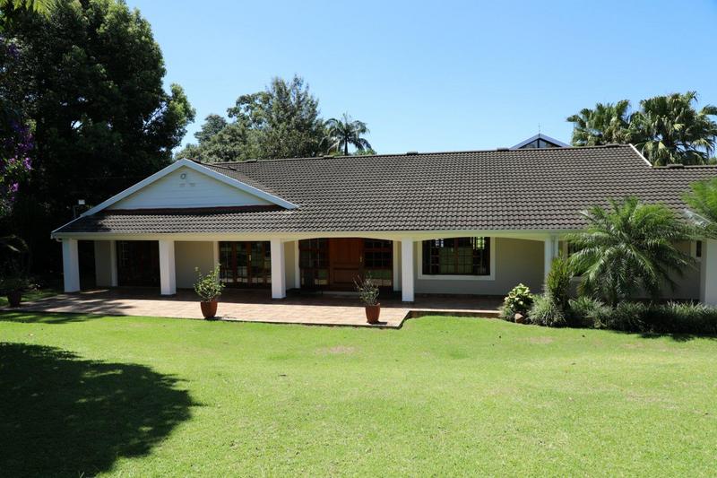 6 Bedroom Property for Sale in Winston Park KwaZulu-Natal