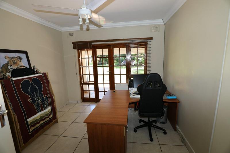 6 Bedroom Property for Sale in Winston Park KwaZulu-Natal