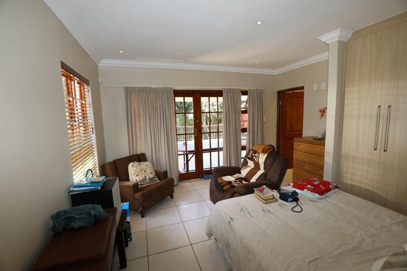 6 Bedroom Property for Sale in Winston Park KwaZulu-Natal