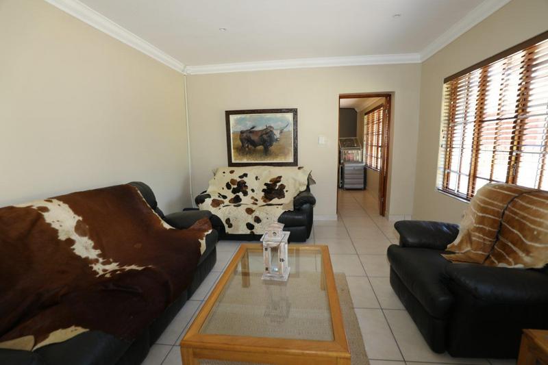 6 Bedroom Property for Sale in Winston Park KwaZulu-Natal