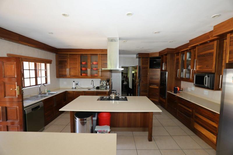6 Bedroom Property for Sale in Winston Park KwaZulu-Natal
