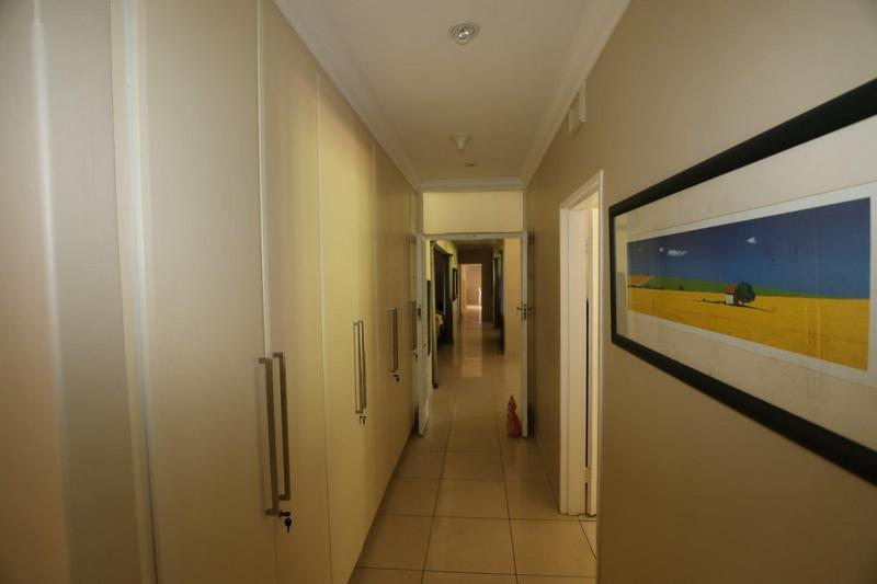 6 Bedroom Property for Sale in Winston Park KwaZulu-Natal