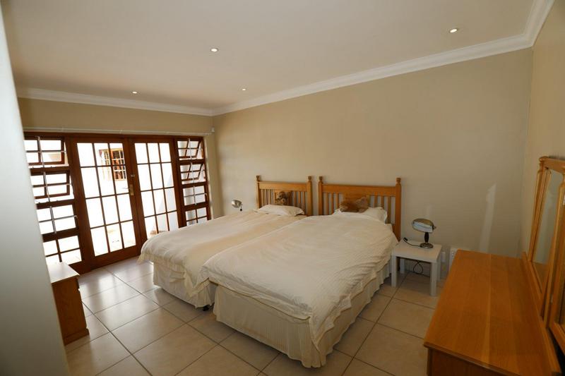 6 Bedroom Property for Sale in Winston Park KwaZulu-Natal