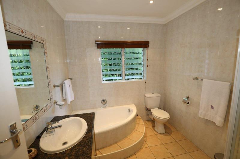 6 Bedroom Property for Sale in Winston Park KwaZulu-Natal
