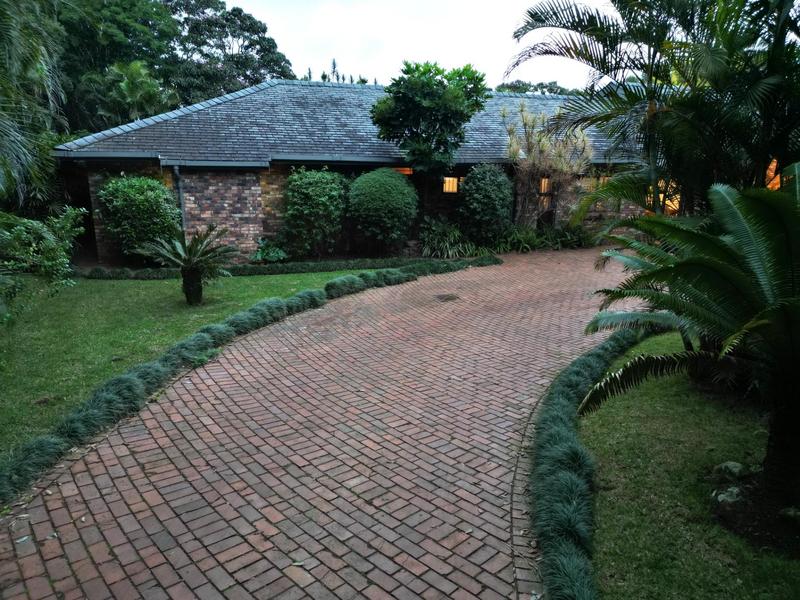 4 Bedroom Property for Sale in Winston Park KwaZulu-Natal