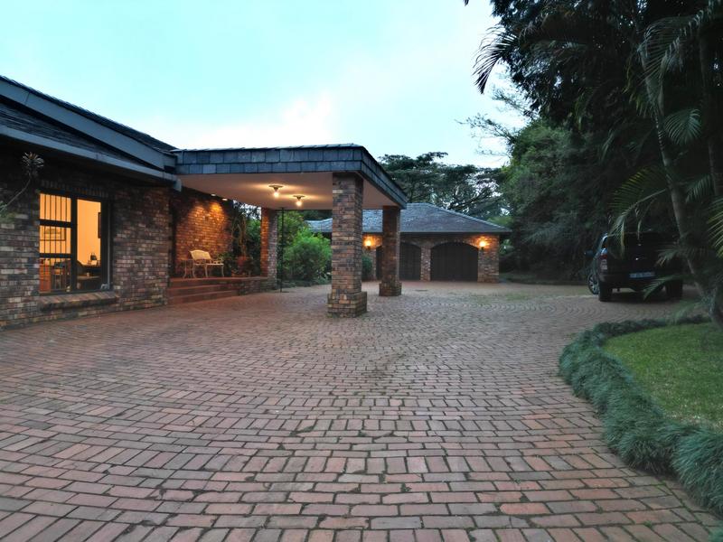 4 Bedroom Property for Sale in Winston Park KwaZulu-Natal