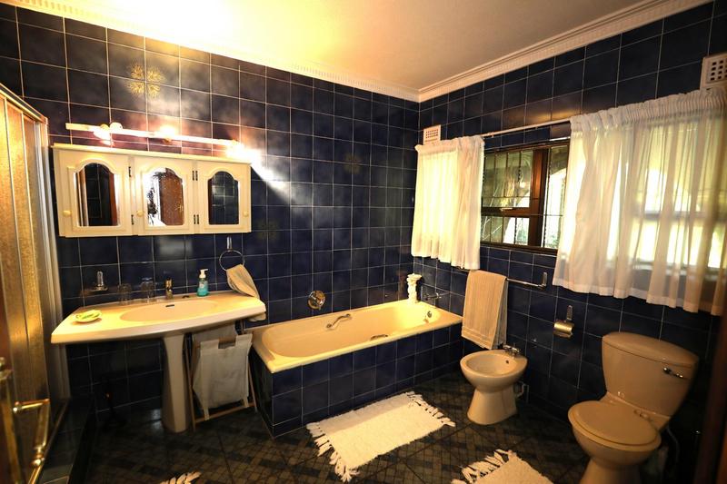 4 Bedroom Property for Sale in Winston Park KwaZulu-Natal