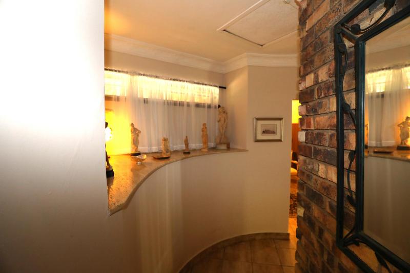 4 Bedroom Property for Sale in Winston Park KwaZulu-Natal