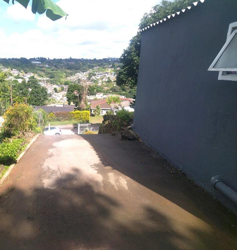 2 Bedroom Property for Sale in Wyebank KwaZulu-Natal