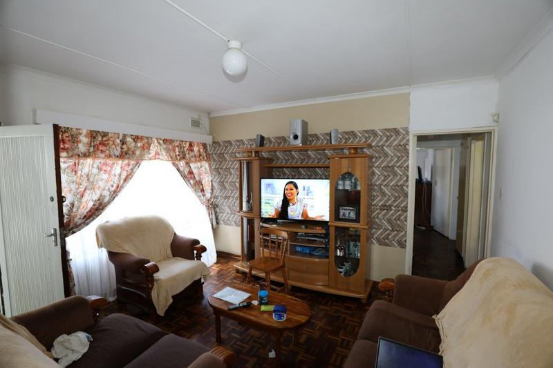 7 Bedroom Property for Sale in New Germany KwaZulu-Natal