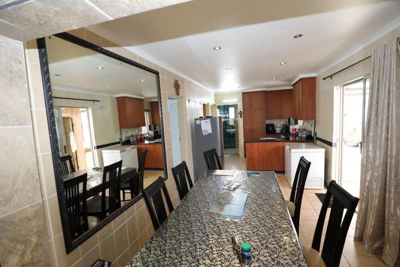 3 Bedroom Property for Sale in Newlands West KwaZulu-Natal