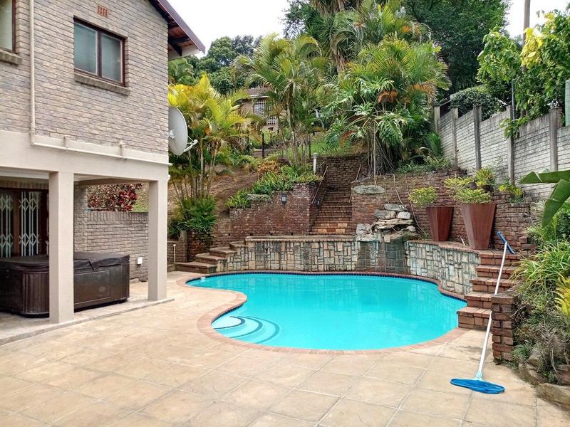 5 Bedroom Property for Sale in Padfield Park KwaZulu-Natal