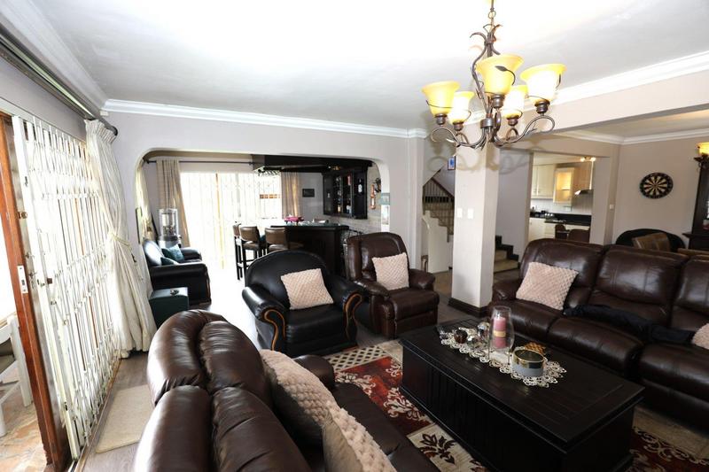 5 Bedroom Property for Sale in Padfield Park KwaZulu-Natal