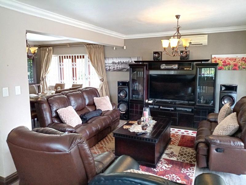 5 Bedroom Property for Sale in Padfield Park KwaZulu-Natal
