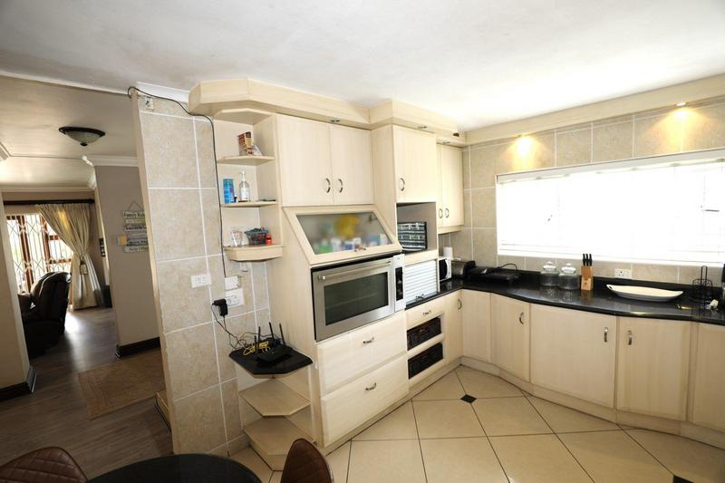 5 Bedroom Property for Sale in Padfield Park KwaZulu-Natal