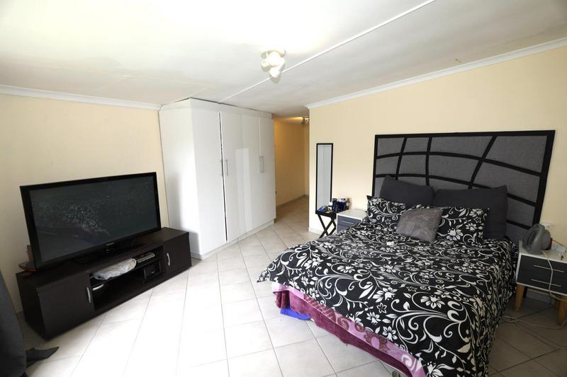 5 Bedroom Property for Sale in Padfield Park KwaZulu-Natal