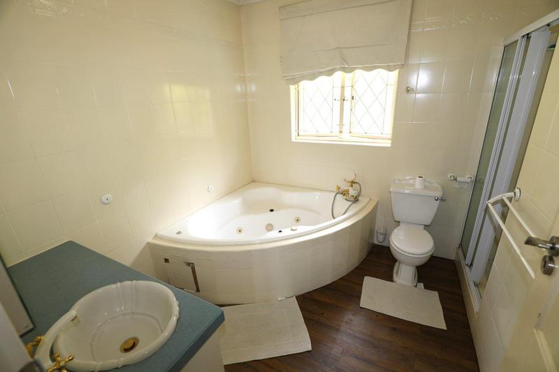 5 Bedroom Property for Sale in Padfield Park KwaZulu-Natal