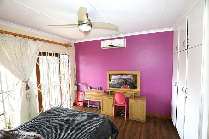 5 Bedroom Property for Sale in Padfield Park KwaZulu-Natal
