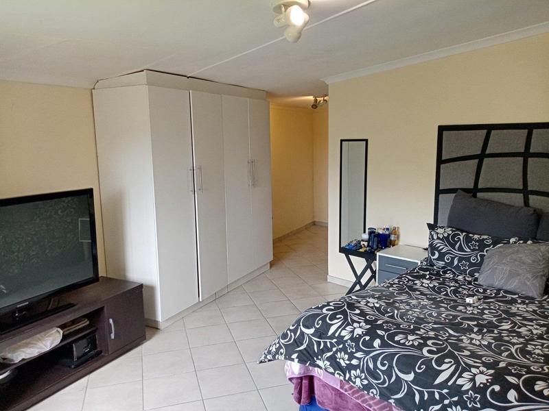 5 Bedroom Property for Sale in Padfield Park KwaZulu-Natal