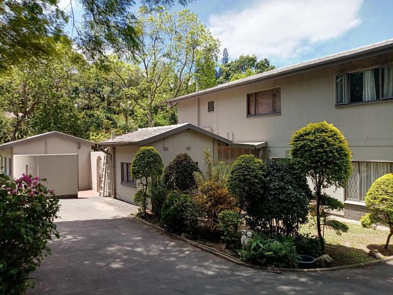 6 Bedroom Property for Sale in Westville KwaZulu-Natal