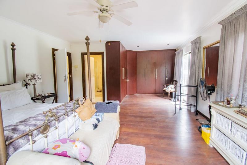 6 Bedroom Property for Sale in Westville KwaZulu-Natal