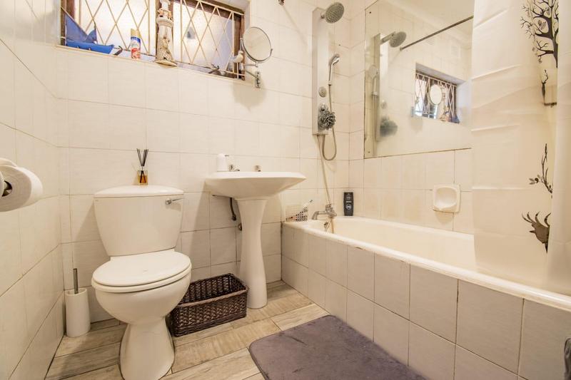 6 Bedroom Property for Sale in Westville KwaZulu-Natal