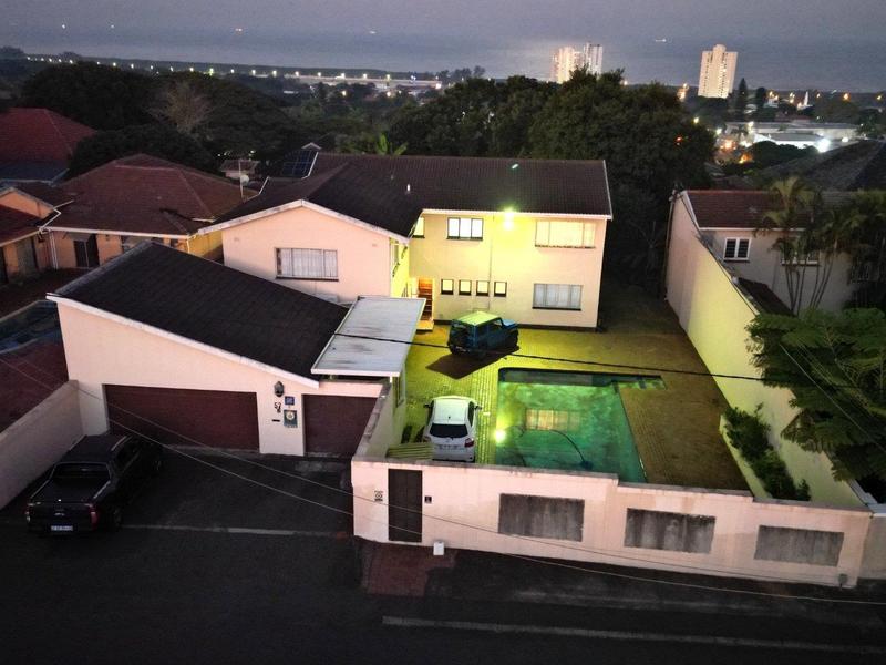 4 Bedroom Property for Sale in Durban North KwaZulu-Natal