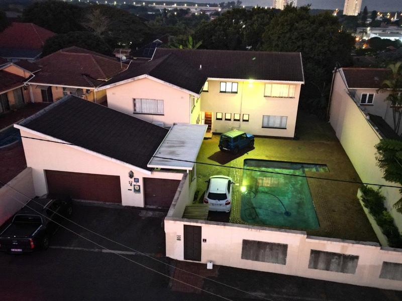 4 Bedroom Property for Sale in Durban North KwaZulu-Natal