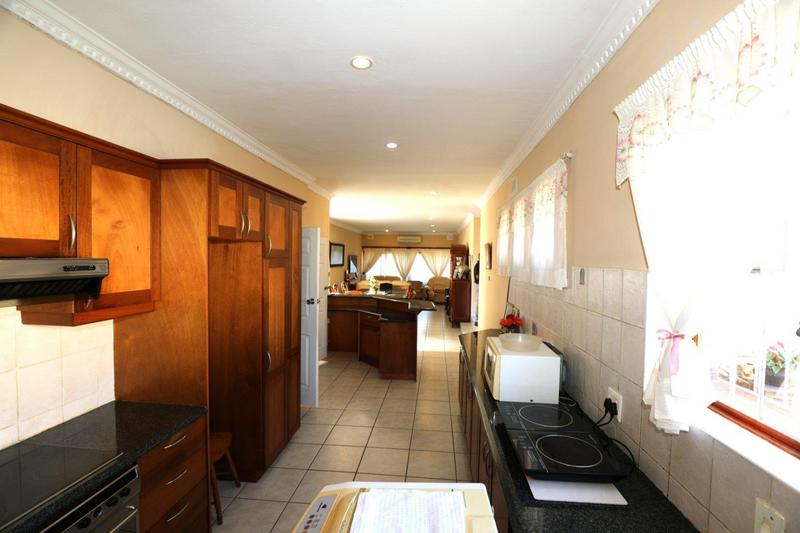 4 Bedroom Property for Sale in Durban North KwaZulu-Natal