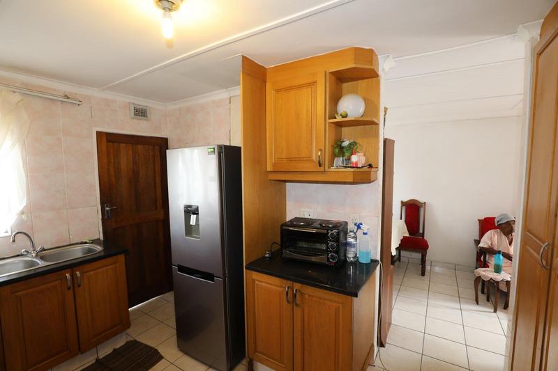 3 Bedroom Property for Sale in Kwandengezi KwaZulu-Natal