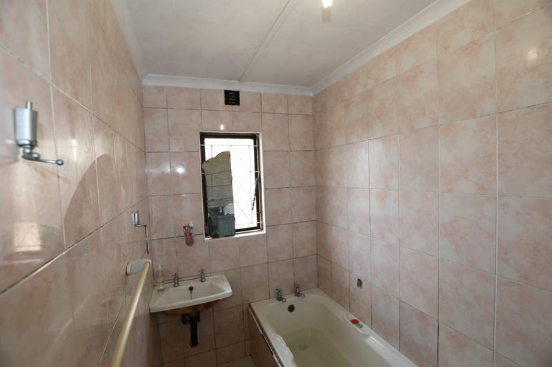3 Bedroom Property for Sale in Kwandengezi KwaZulu-Natal