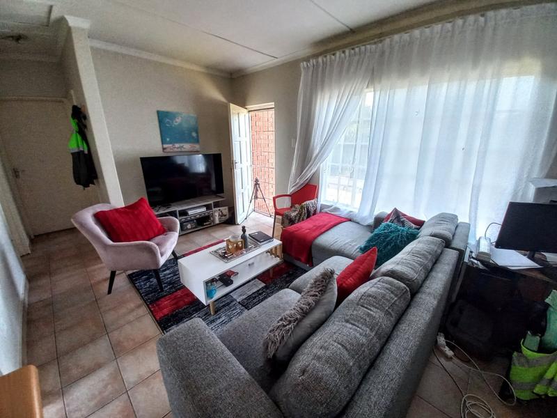 2 Bedroom Property for Sale in Lincoln Meade KwaZulu-Natal