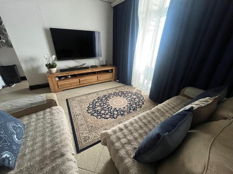 To Let 3 Bedroom Property for Rent in Umhlanga Ridge KwaZulu-Natal