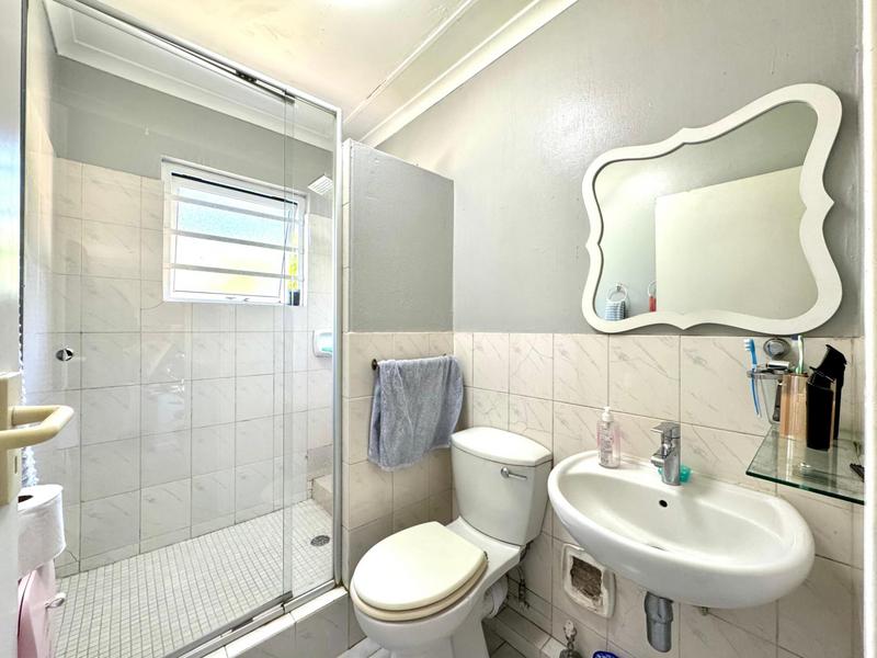 3 Bedroom Property for Sale in Sherwood KwaZulu-Natal