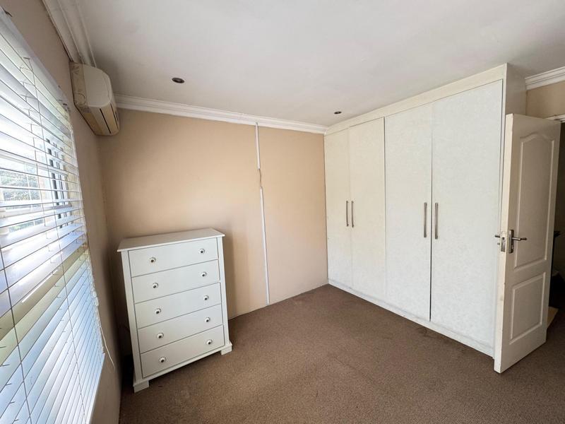 3 Bedroom Property for Sale in Sherwood KwaZulu-Natal